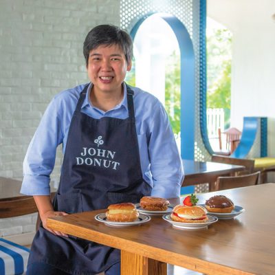 John Donut โดนัทโฮมเมดสัญชาติไทย จากเบเกอรี่เล็กๆ ในป่ายาง สู่ร้านโดนัทสุขภาพที่ใครกินก็หลงรัก