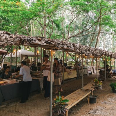 กาดต๋องตึง