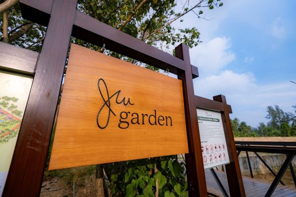 JW Garden