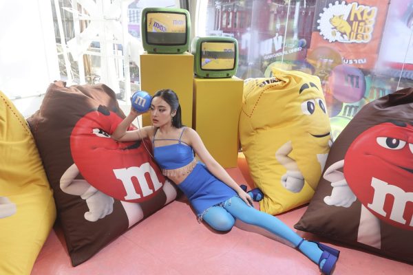 M&M’S x kate spade new york Capsule Collection