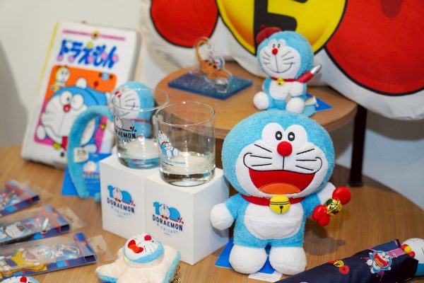 100% Doraemon & FRIENDS