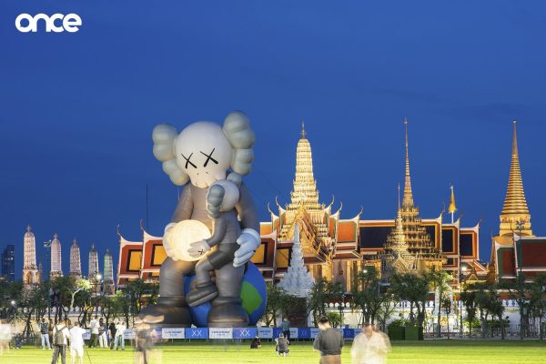 KAWS
