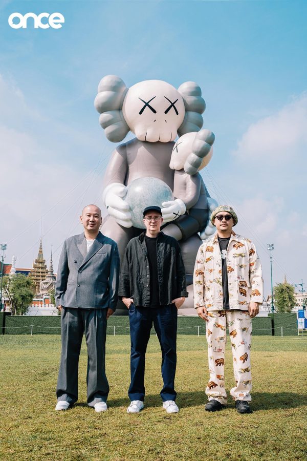 KAWS