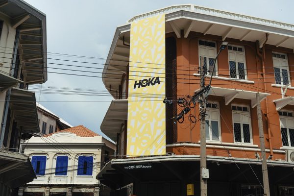 HOKA