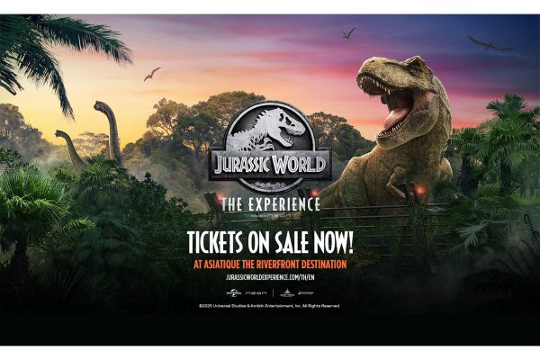 JURASSIC WORLD
