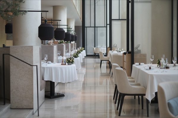 EmbassyRoomLaMarina