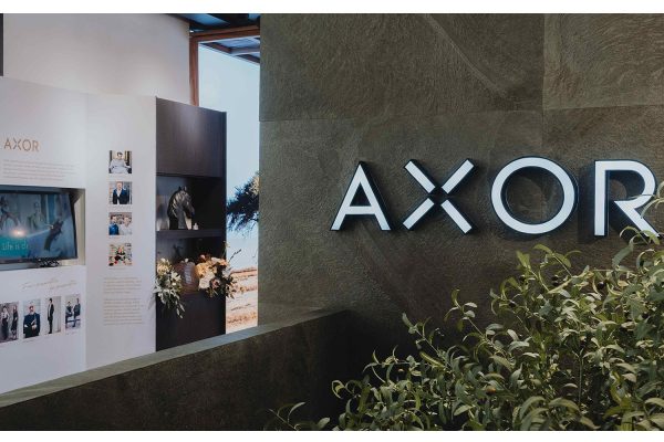 AXOR