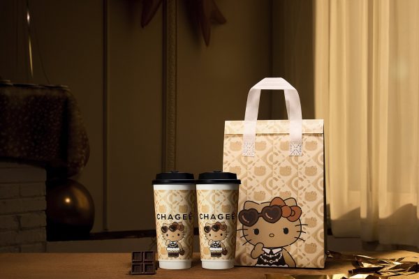 CHAGEE Loves Hello Kitty Pop-Up