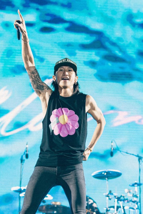 นั่งเล่น 9