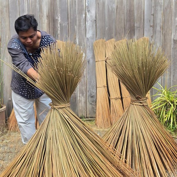 กระจูดวรรณี VARNI Craft