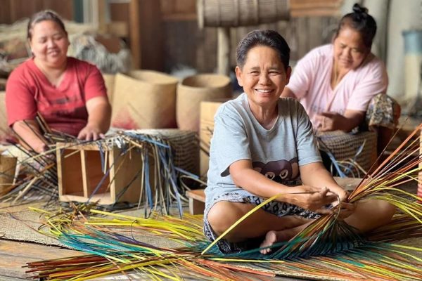 กระจูดวรรณี VARNI Craft