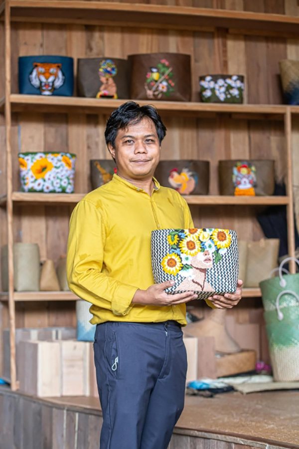 กระจูดวรรณี VARNI Craft