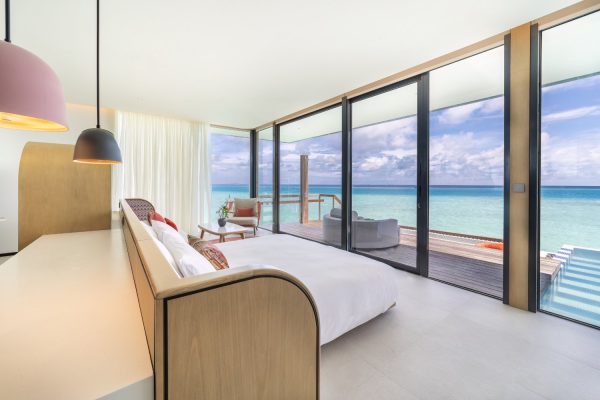 CROSSROADSMaldives
