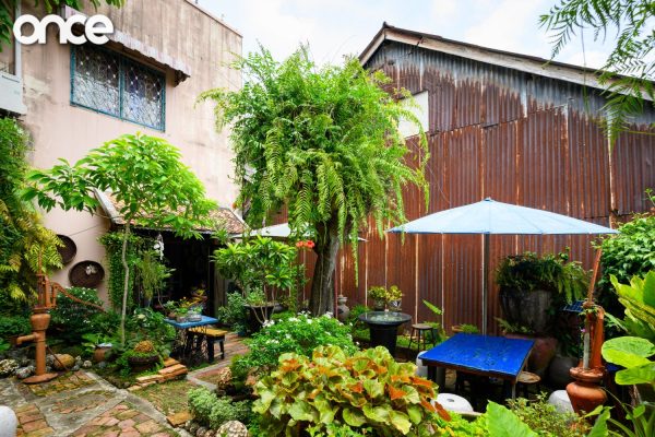 บ้านในนคร