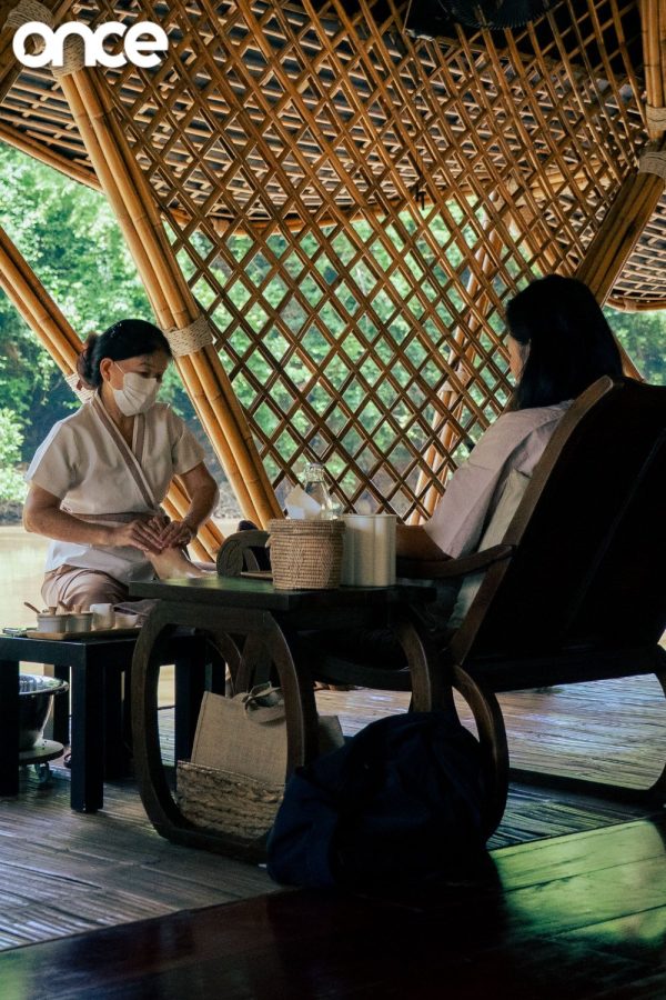 ธรรมชาติบำบัด