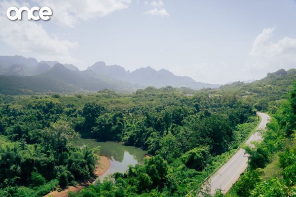 ธรรมชาติบำบัด