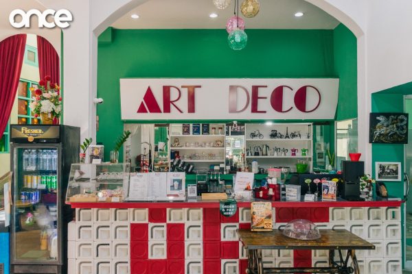 Art Deco Cafe and Gallery