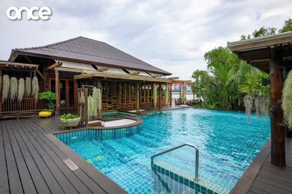 บ้านไกรเนาว์