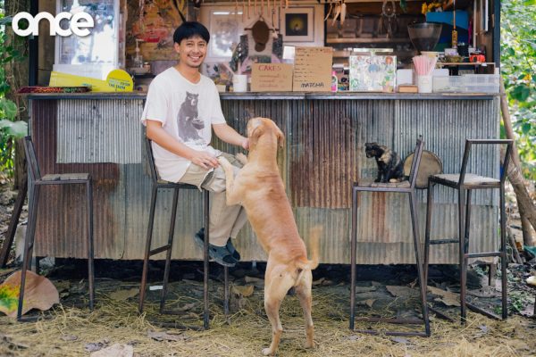 แต้มสุข Coffee & Folk