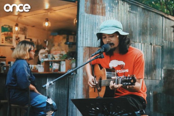 แต้มสุข Coffee & Folk